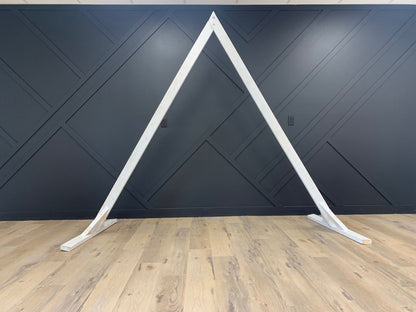 8FT WHITE TRIANGLE FRAME